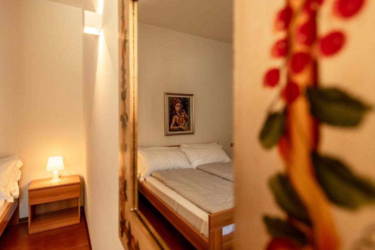 Hotel Diffuso Locanda Elisa Dimaro Exteriör bild